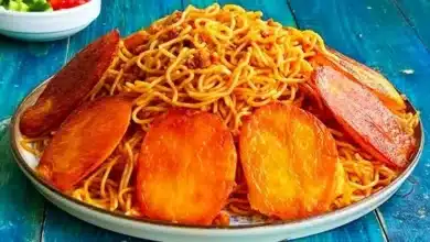 طرز تهیه ماکارونی برای 20 نفر با گوشت چرخ کرده [مجلسی و خوشمزه]