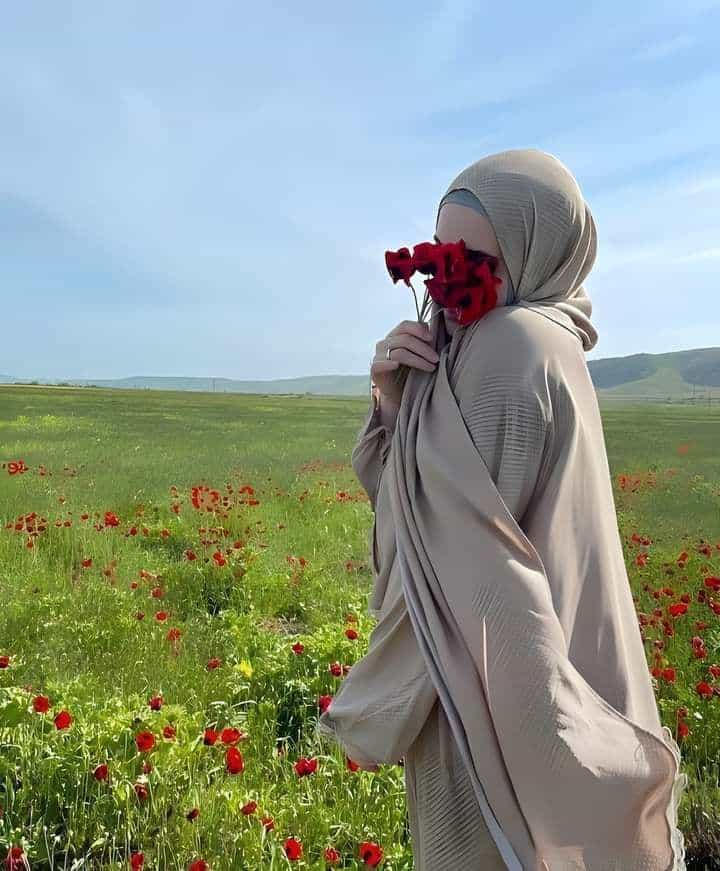 عکس دختر با گل شقایق 36