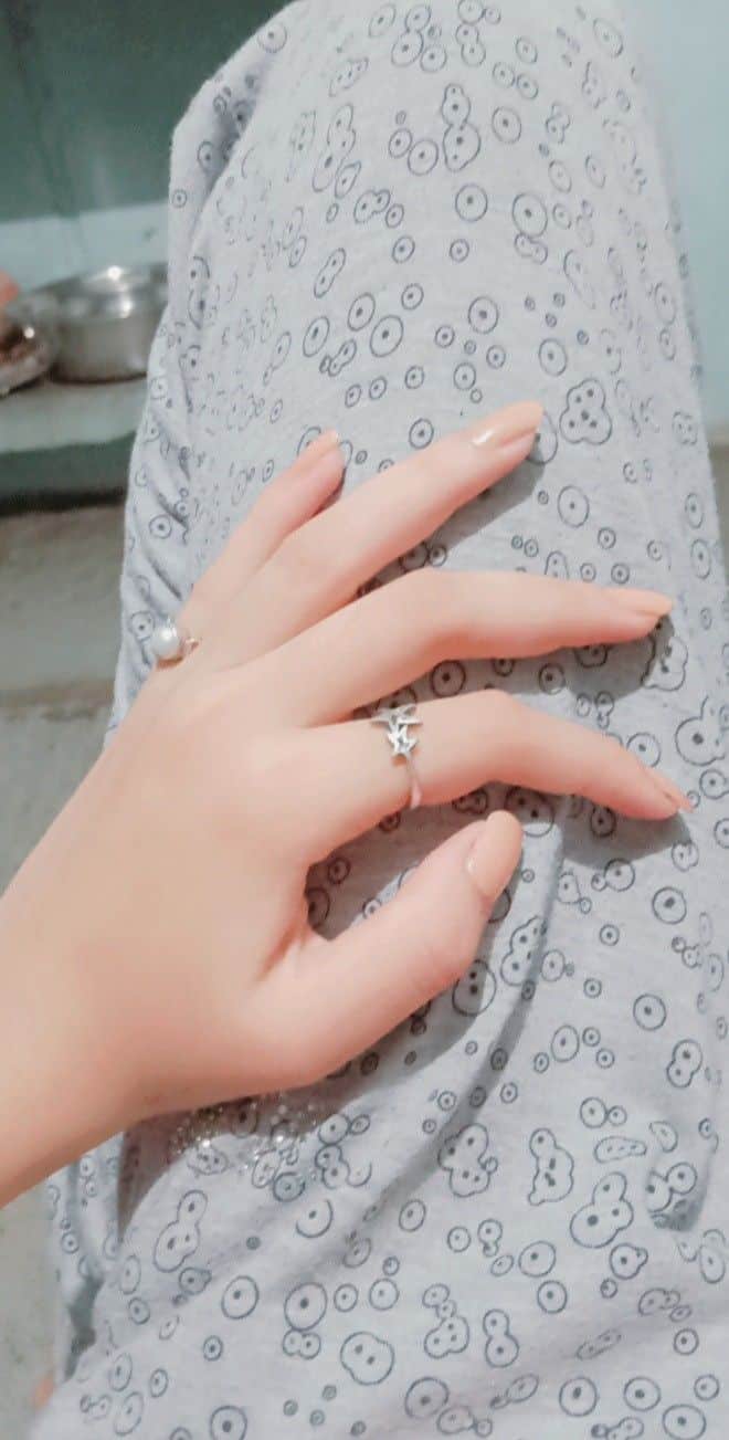 عکس دست دختر 23