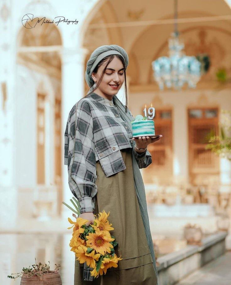 ژست عکس تولد دخترانه لاکچری در طبیعت 31