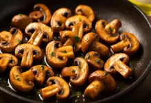 کالری قارچ سرخ شده با روغن زیتون چقدر است؟ بررسی دقیق ارزش غذایی