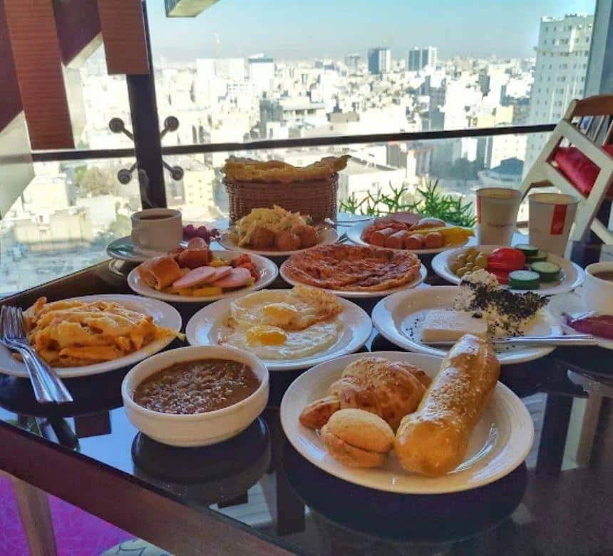 بوفه صبحانه هتل درویشی مشهد