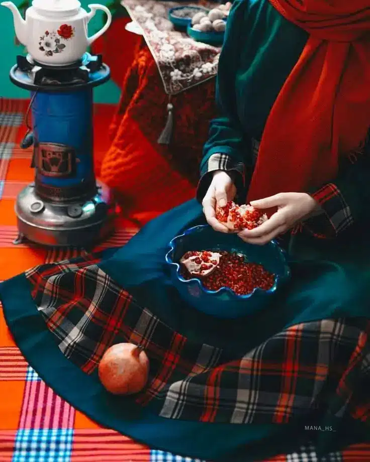 عکس انار شب یلدا (18) عکس انار شب یلدا برای پروفایل
