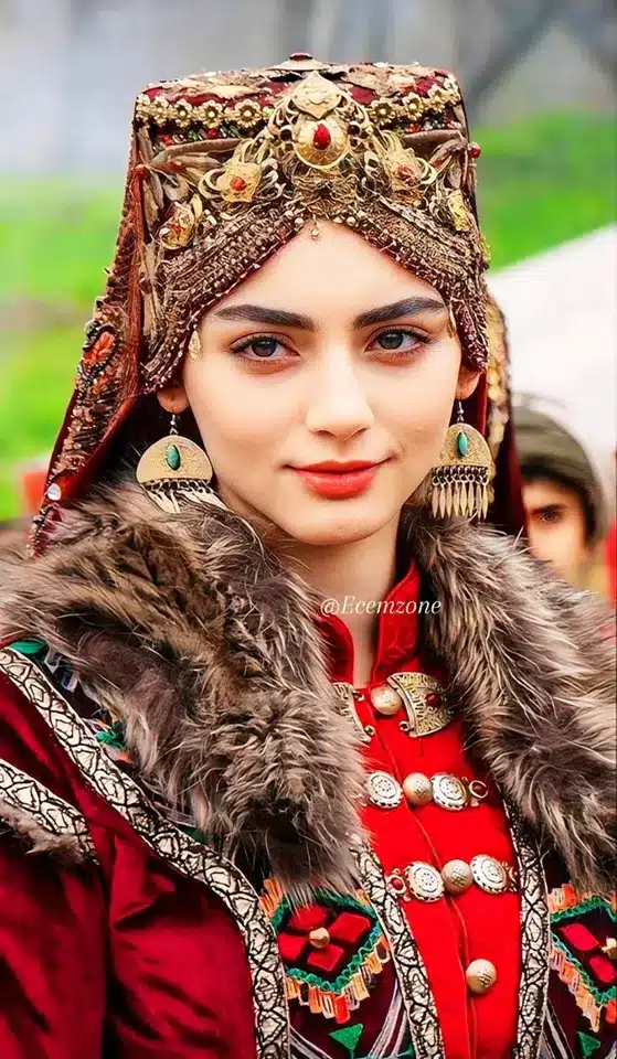 عکس بالا خاتون برای پروفایل