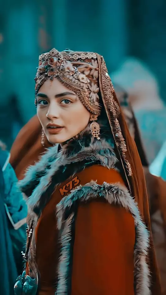 عکس بالا خاتون