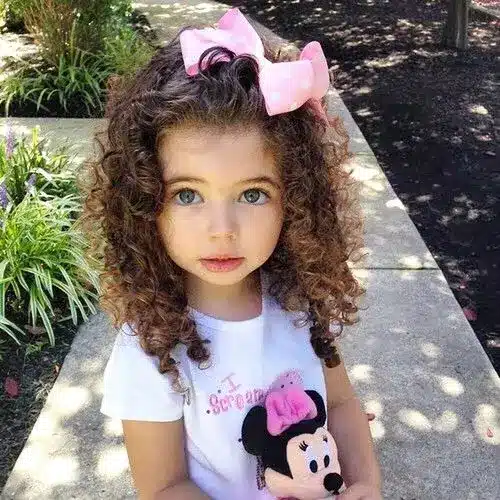 عکس دختر مو فرفری بچه 28