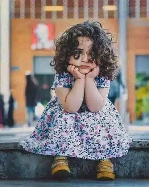 عکس دختر مو فرفری بچه 35