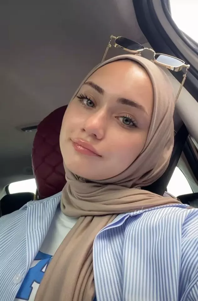 عکس دختر واقعی با حجاب