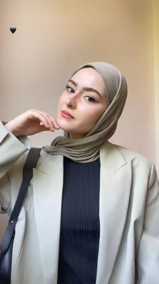 عکس دختر واقعی با حجاب