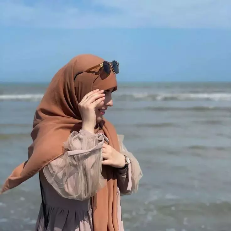 عکس دختر واقعی با حجاب