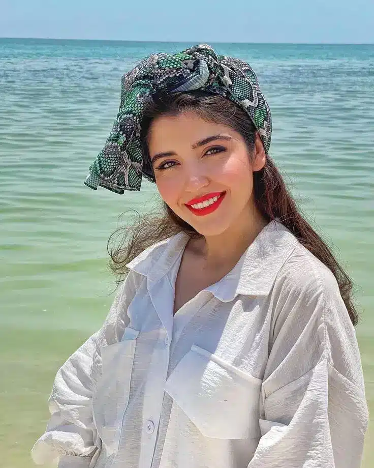 عکس دختر واقعی برای پروفایل | شیک، خاص و مناسب اینستا، روبیکا و واتساپ