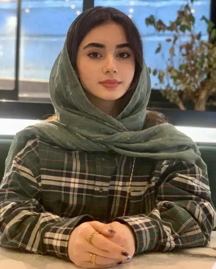 عکس دختر واقعی برای پروفایل (19) عکس دختر واقعی برای پروفایل | شیک، خاص و مناسب اینستا، روبیکا و واتساپ