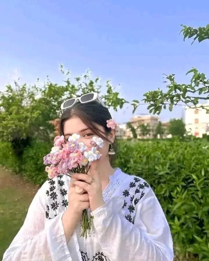 عکس دختر واقعی برای پروفایل | شیک، خاص و مناسب اینستا، روبیکا و واتساپ