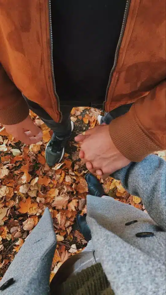 عکس عاشقانه پاییزی برای پروفایل