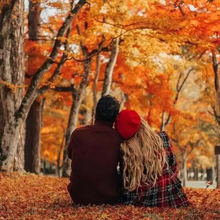 عکس عاشقانه پاییزی برای پروفایل