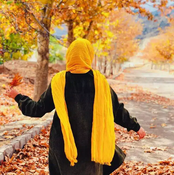 عکس پاییزی دخترانه برای پروفایل
