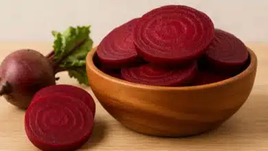 کالری لبو پخته؛ جدول ۱۰۰ گرم و یک پیمانه + اثر بر قند خون