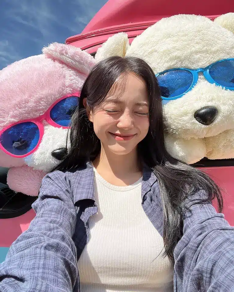 بیوگرافی کیم سه جونگ (Kim Sejeong) بازیگر خواستگاری تجاری + گالری تصاویر