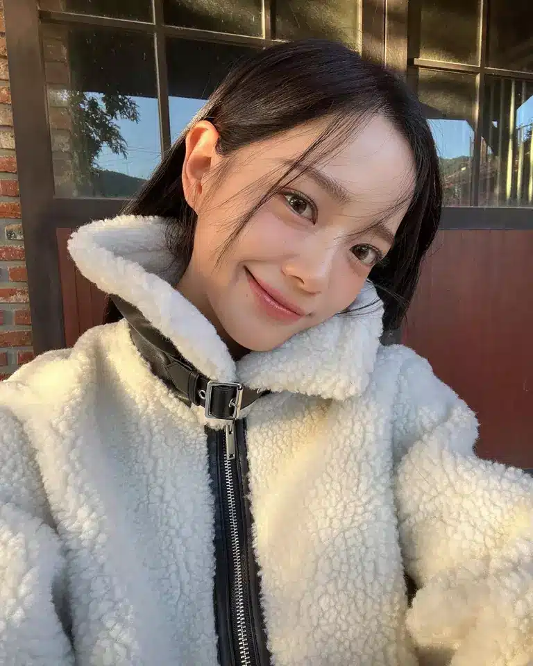 بیوگرافی کیم سه جونگ (Kim Sejeong) بازیگر خواستگاری تجاری + گالری تصاویر