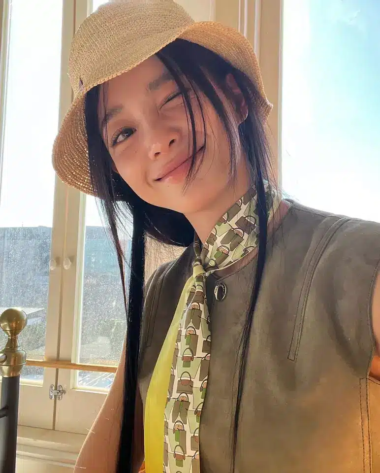 بیوگرافی کیم سه جونگ (Kim Sejeong) بازیگر خواستگاری تجاری + گالری تصاویر
