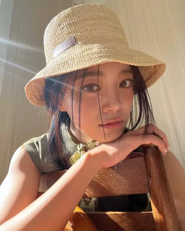 بیوگرافی کیم سه جونگ (Kim Sejeong) بازیگر خواستگاری تجاری + گالری تصاویر