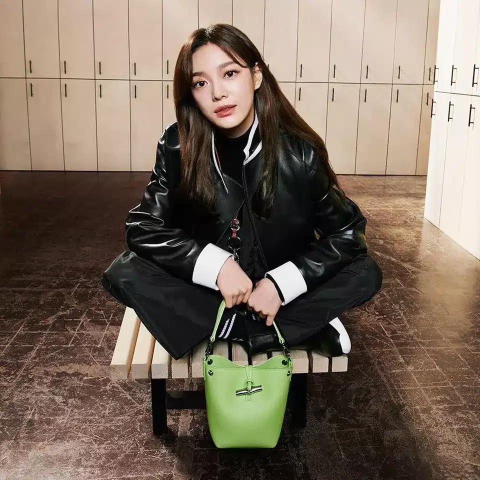 بیوگرافی کیم سه جونگ (Kim Sejeong) بازیگر خواستگاری تجاری + گالری تصاویر