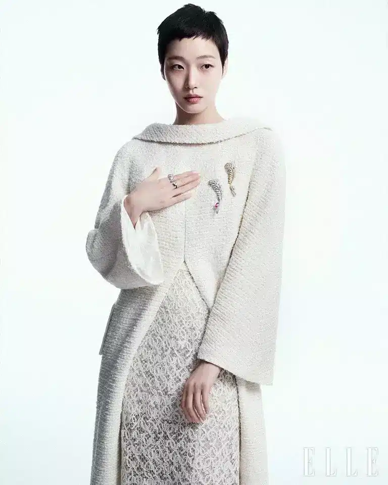 بیوگرافی کیم گو ایون (Kim Go-eun) + تصاویر جدید و متفاوت او