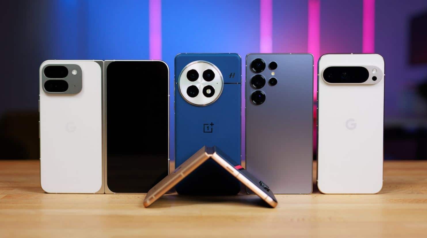 راهنمای خرید ابزارهای دیجیتال - تصویر 1 بررسی عوامل تعیینکننده قیمت گوشی