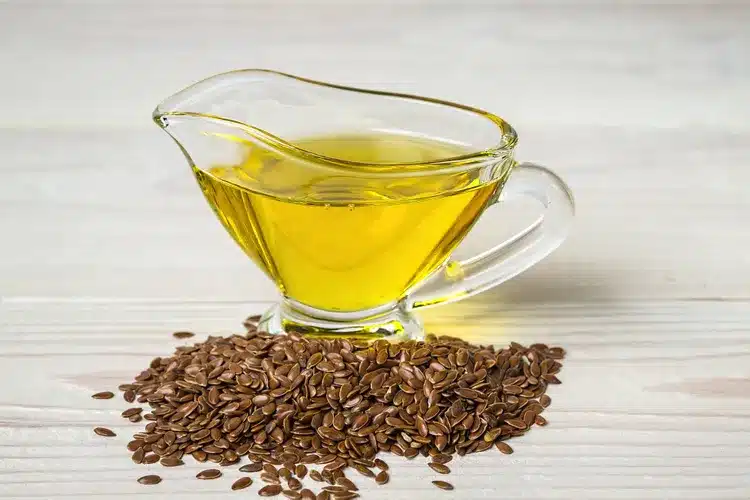 روغن تخم کتان ۷ منبع غذایی سرشار از امگا ۳