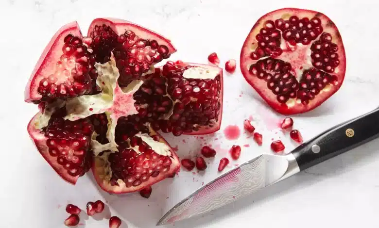 خوردن زیاد دانه انار چه عوارضی دارد؟ ۴ هشدار مهم درباره مصرف بیش از حد انار
