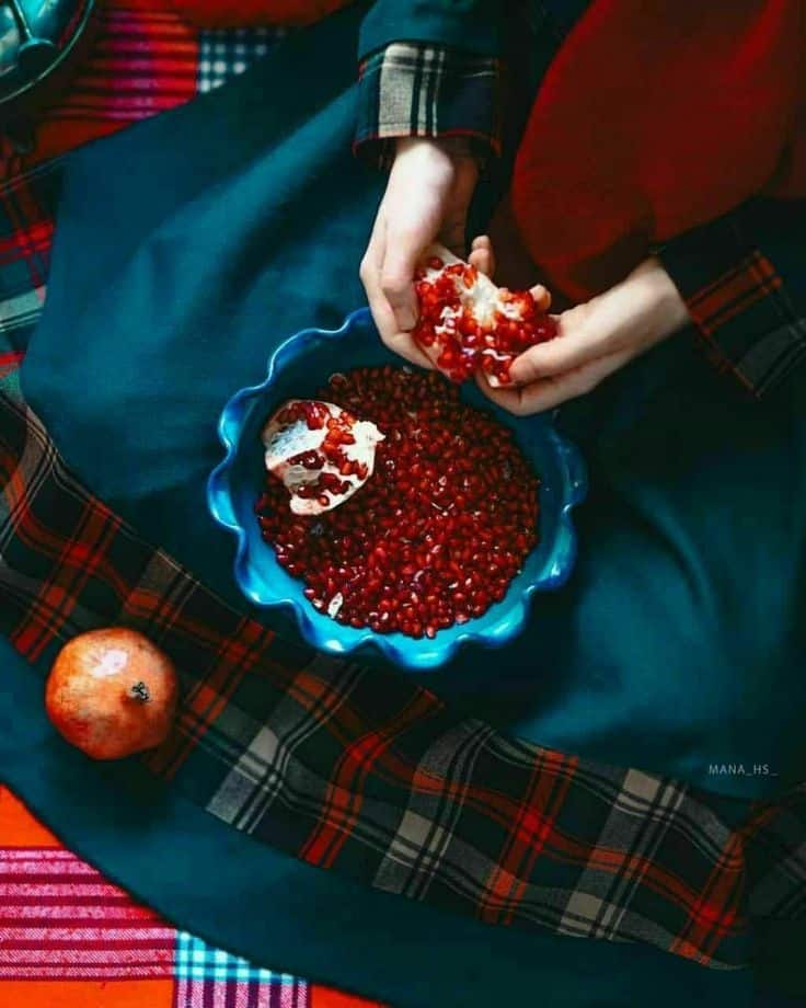عکس پروفایل شب یلدا دخترانه شیک و فانتزی