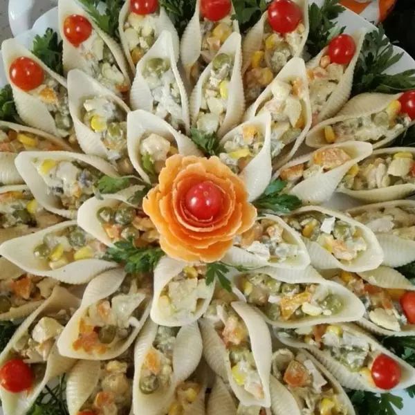تزیین سلاد ماکارونی برای تولد و مجالس 32 تزیین سلاد ماکارونی برای تولد و مجالس 32