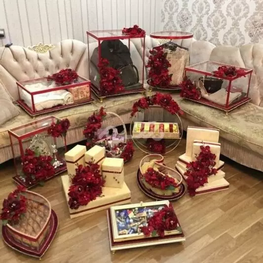تزیین هدایای شب یلدا برای عروس 24 تزیین هدایای شب یلدا برای عروس 24
