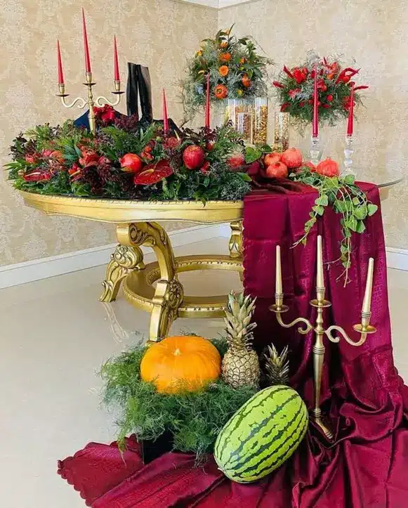 دیزاین میز شب یلدا 10