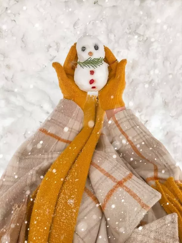 دانلود عکس‌ آدم برفی طبیعی، قشنگ و واقعی؛ مناسب پروفایل و شبکه‌های اجتماعی ❄️