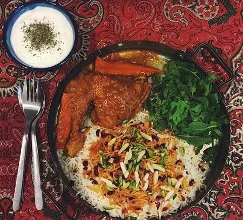 مدل های تزیین زرشک پلو با مرغ مجلسی 20