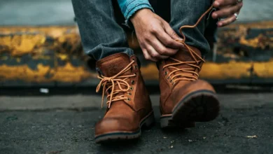 تا حالا دقت کردی؟ ۹9٪ آدم‌ها اول کفش راست را می‌پوشند! چرا؟
