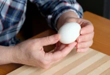 چگونه بفهمیم تخم‌مرغ خراب شده، بدون اینکه آن را بشکنیم؟