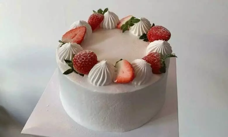 کیک مینیمال دخترانه 30
