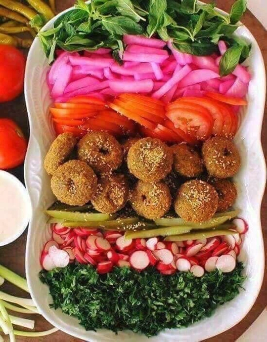 تزیین فلافل 15 تزیین فلافل 15