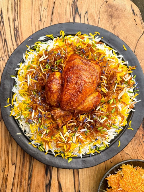 تزیین مرغ شکم پر 2