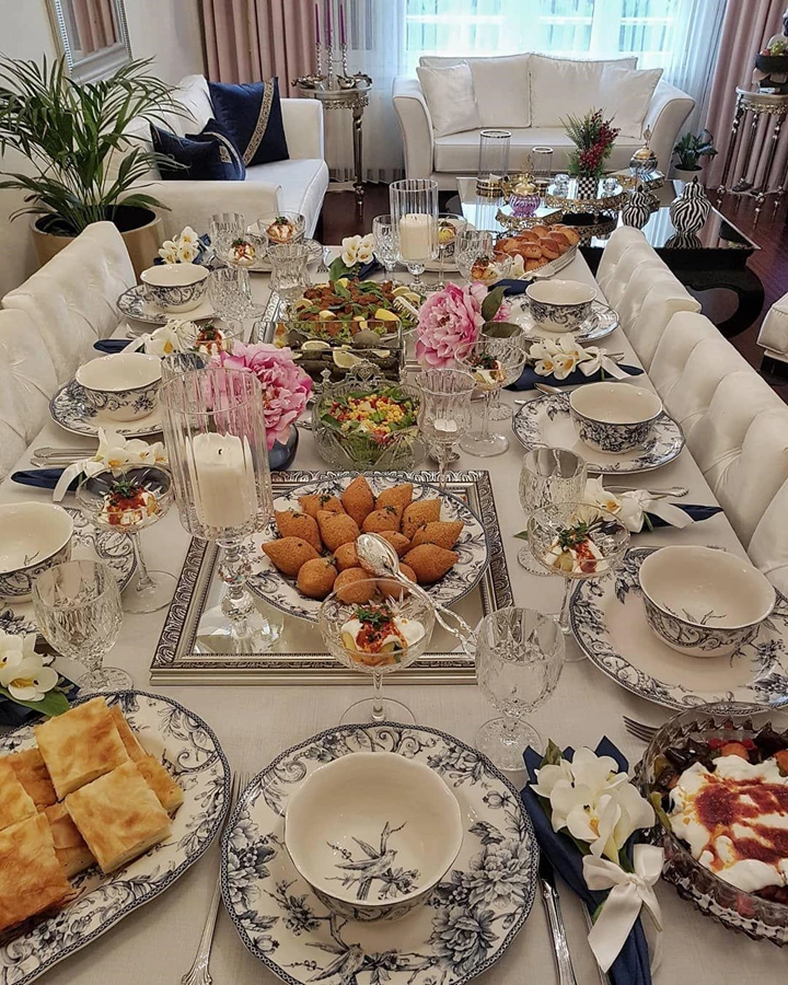 مدل چیدمان میز شام مجلسی 13 مدل چیدمان میز شام مجلسی 13