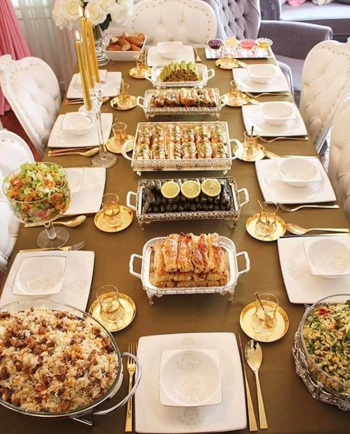 مدل چیدمان میز شام مجلسی 15 مدل چیدمان میز شام مجلسی 15