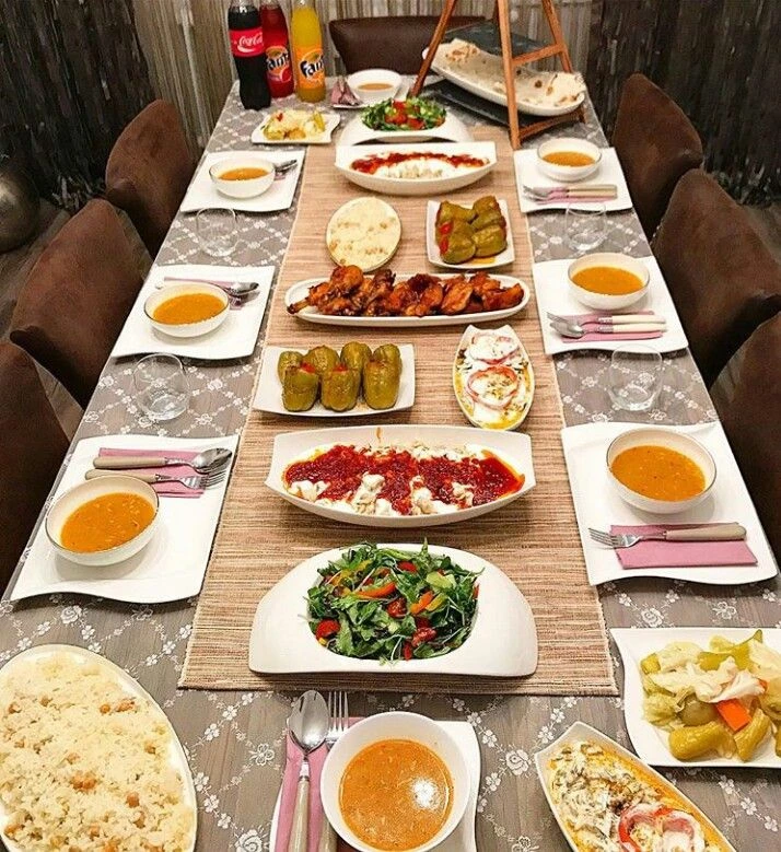 مدل چیدمان میز شام مجلسی 17 مدل چیدمان میز شام مجلسی 17