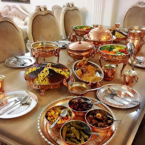مدل چیدمان میز شام مجلسی 5 مدل چیدمان میز شام مجلسی 5