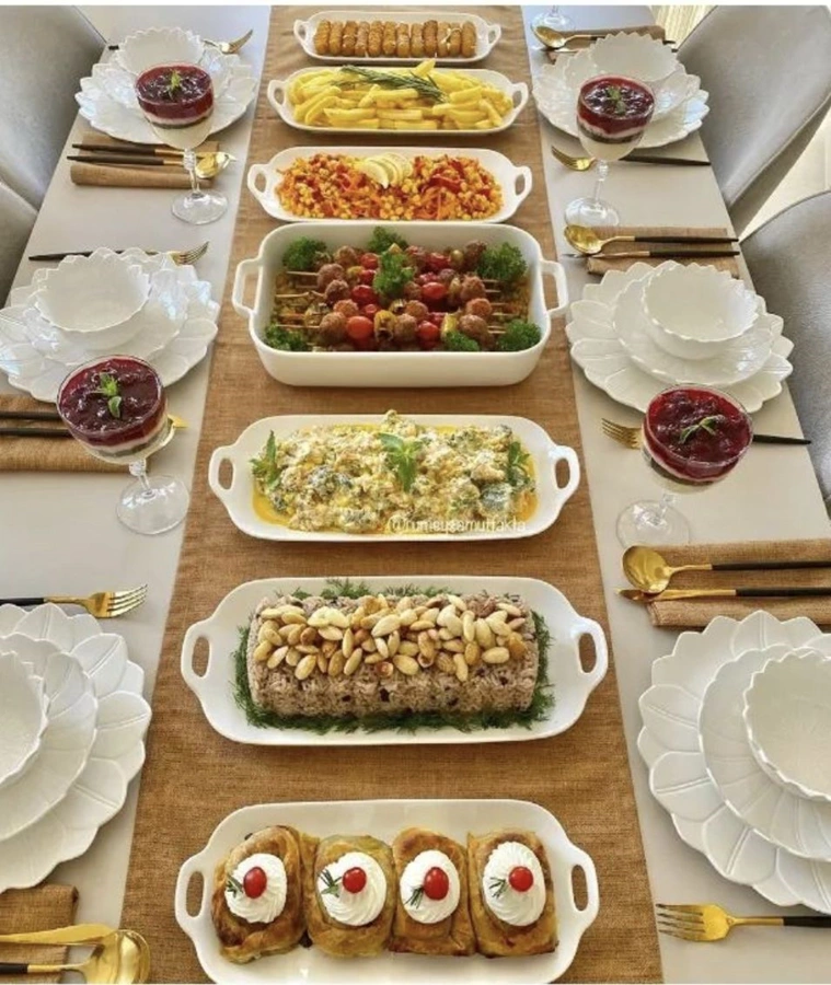 مدل چیدمان میز شام مجلسی 8 مدل چیدمان میز شام مجلسی 8