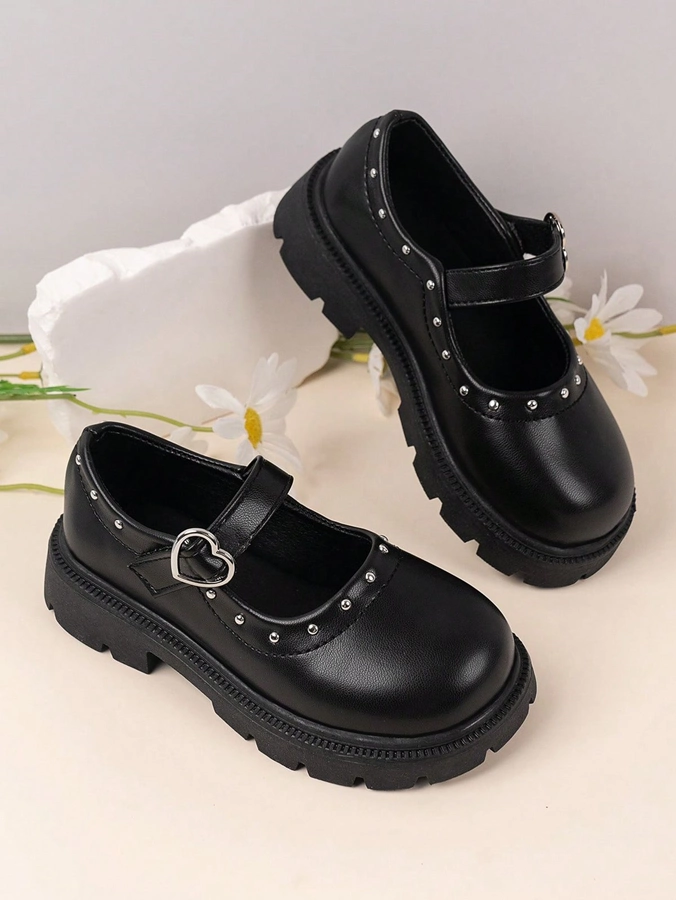 مدل کفش دخترانه برای مدرسه 11