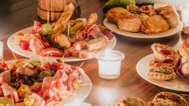 تأمین غذای روزانه کارکنان شرکت