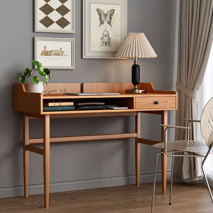 میز تحریر کتابخانه-دار بخریم یا معمولی؟ - تصویر 5 میز تحریر معمولی بخریم یا کتابخانه دار